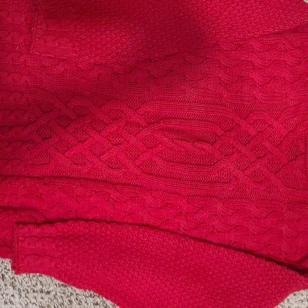 Great sweater by Docker